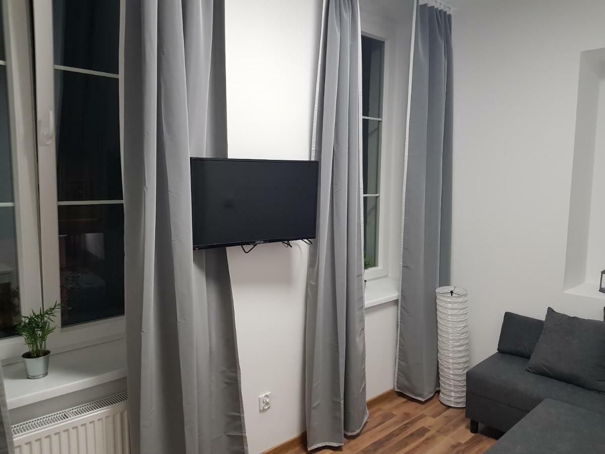 Apartament Nr 15 - 2 Pokoje Z Prywatnymi Lazienkami Centrum Posen Exterior foto