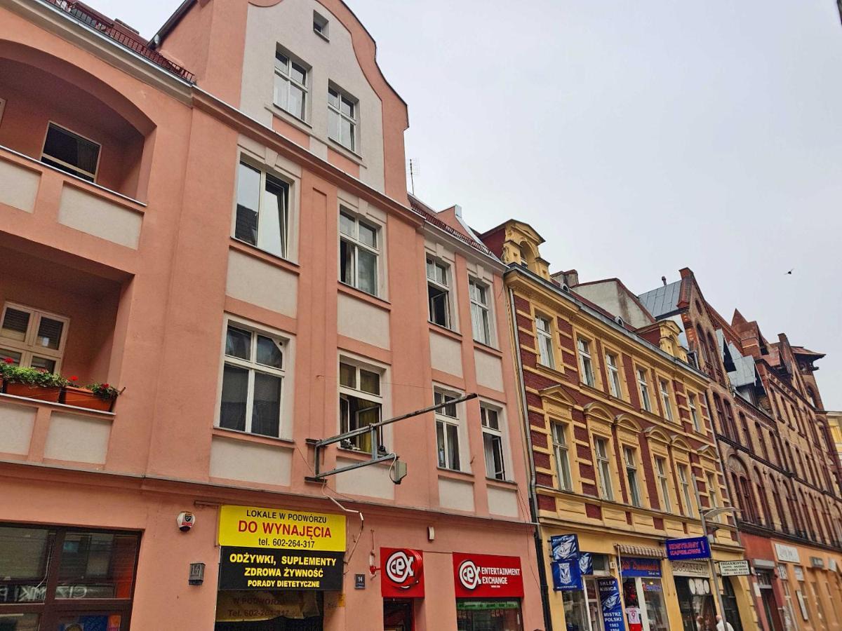 Apartament Nr 15 - 2 Pokoje Z Prywatnymi Lazienkami Centrum Posen Exterior foto